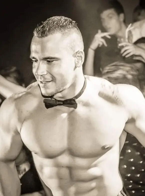 Bryan Stripteaseur Paris 3 Bryan stripteaser paris 75