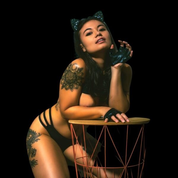 Mia Stripteaseuse Paris