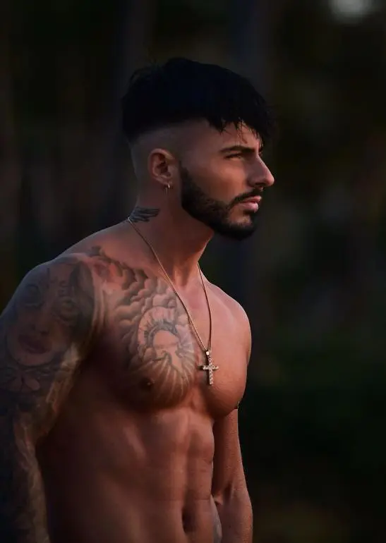 Enzo Stripteaseur Paris 4 Enzo striptease EVJF
