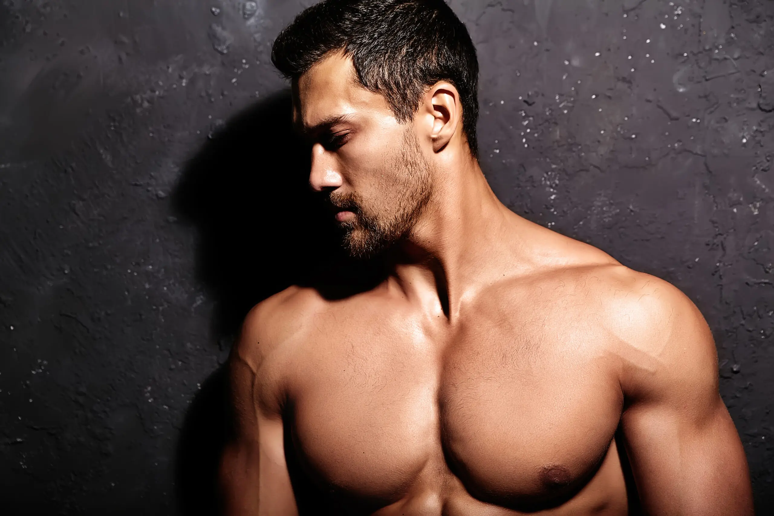 Stripteaseur EVJF Paris Shows de strip-tease Paris pour soirées pour votre EVJF